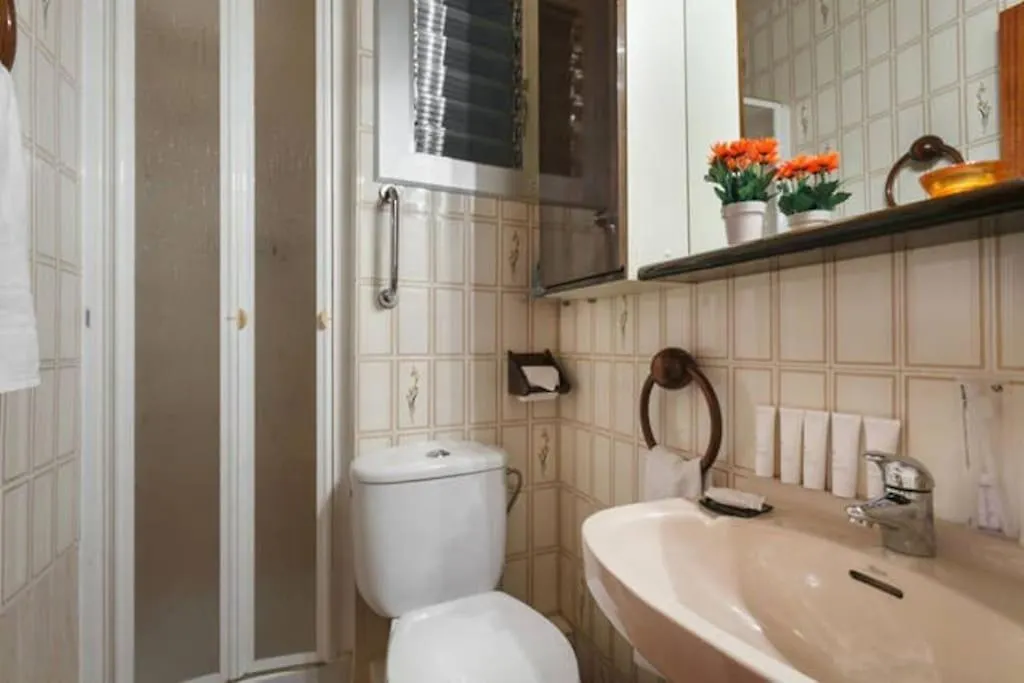 Apartment Close To Fc Barcelona Stadium Camp Nou Spain